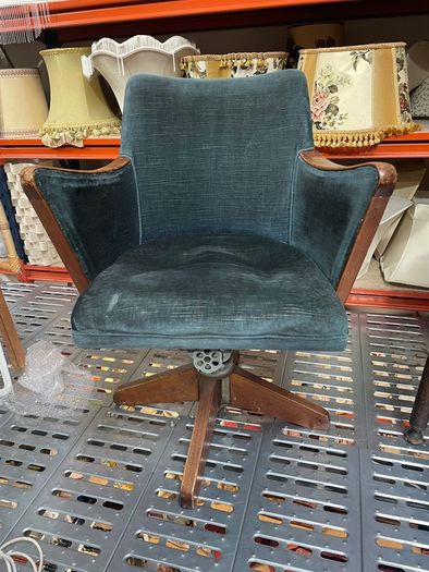 Antique swivel office desk chair