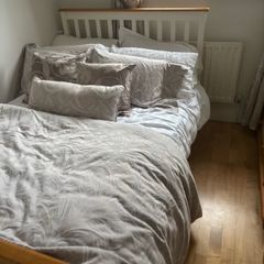 Small Double 4ft Bed