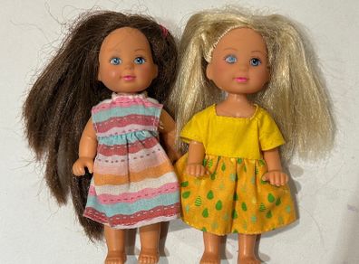 SIMBA Doll 2 x Rare 11cm Vintage Simba figures for dressing Blonde and Brunette