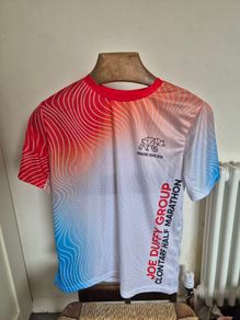 Joe Duffy Half Marathon Top. Unused.
