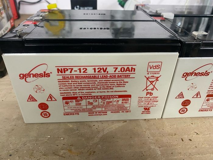 Vimpex 3A PSU PSU0012 & Yuasa Lead Acid Batteries