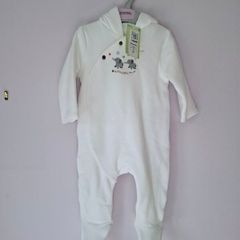 pramsuit