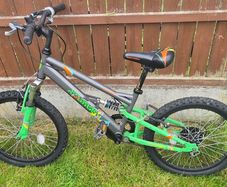 20" Apollo Kids bike