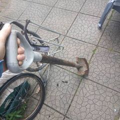 gardening spade