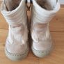 Girl's or boy's boots size 25 Image 3