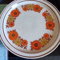 Vintage plates