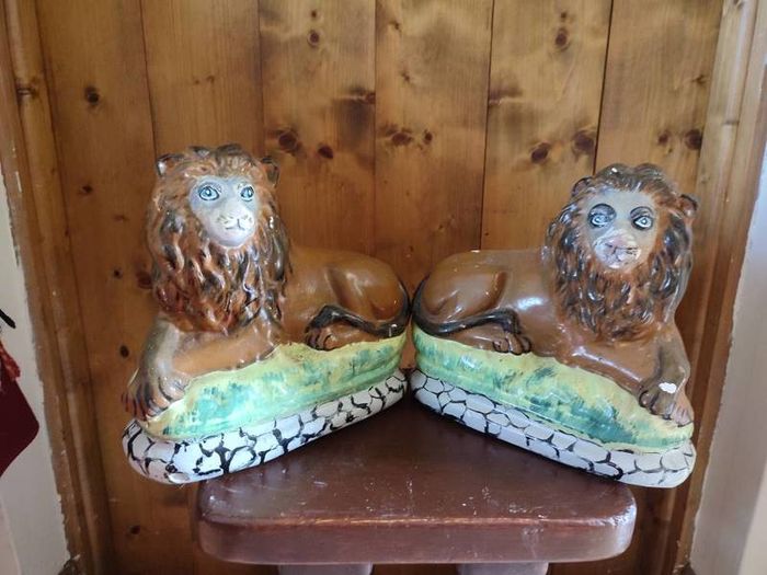Vintage Lion ornaments