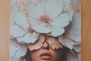 Floral portrait canvas print - gold and white