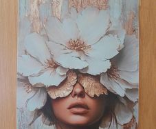 Floral portrait canvas print - gold and white