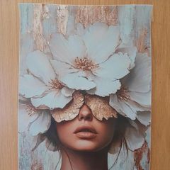 Floral portrait canvas print - gold and white