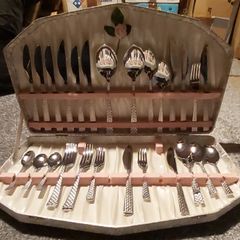 Sheffield England Vintage Cutlery Set Enclosed Box