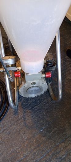 spray pump