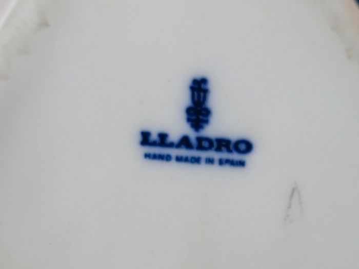 Lladro Figurine