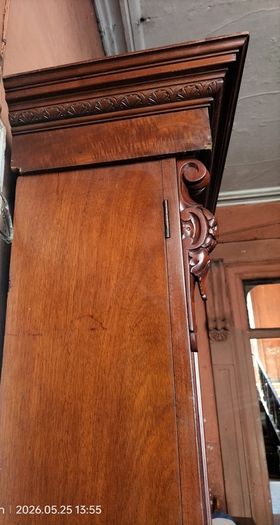 Victorian mahogany antique Bookcase