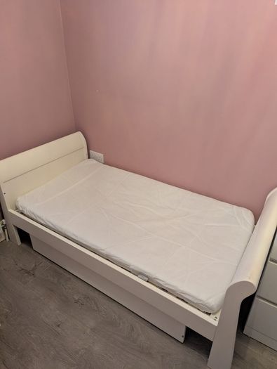 Mama and Papa Cot Bed