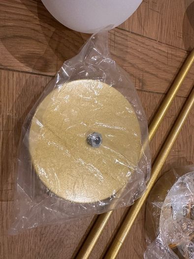 2 x ceiling lights