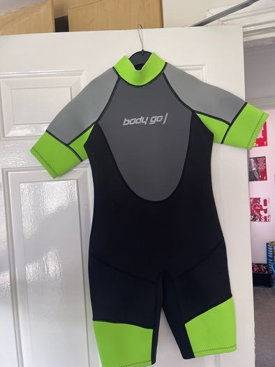 wetsuit