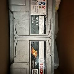 Bosch S5 011 Car Battery