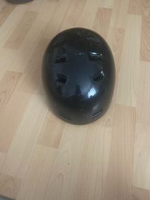 Kids helment like new