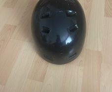 Kids helment like new