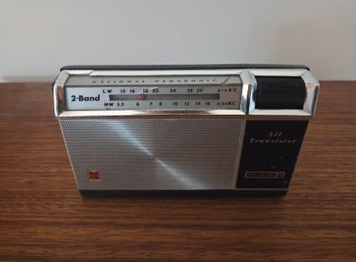 vintage panasonic radio