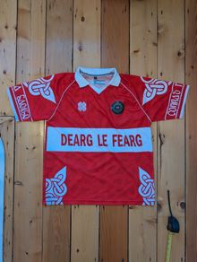 Dearg Le Fearg Connradh na nGaeilge Jersey