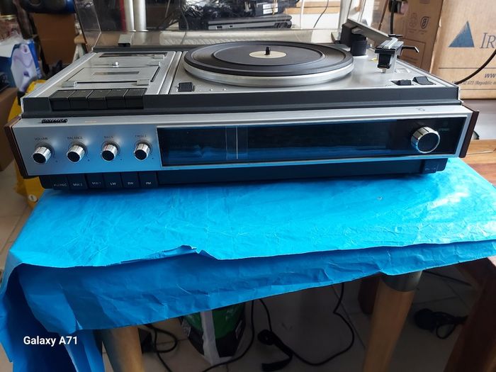 Vintage Philips (Radio-Cassette-Phono) PZ1 U121, made in Holland 1974, 22RH943-15Z, in excellent condition