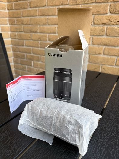 Canon EF 75-300mm f/4-5.6 III