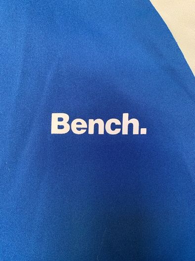 Bench Zip Track Top