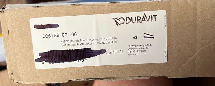 Duravit Cistern and Toilet seat