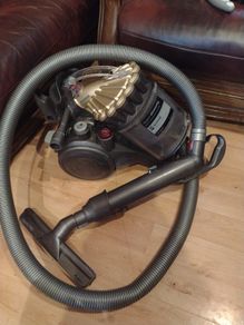 Dyson DC 23