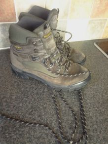 Trezeta hiking boots (ladies)