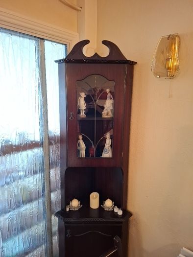 Mahogany Style Corner Unit