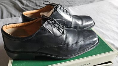 Mens Shoes
