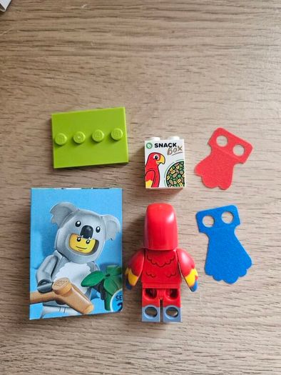 lego parrot costume fan, collectible series 28