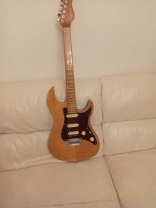 sire Larry carlton s7