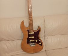 sire Larry carlton s7