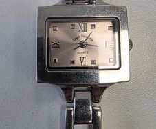 Louis Valentin quartz watch