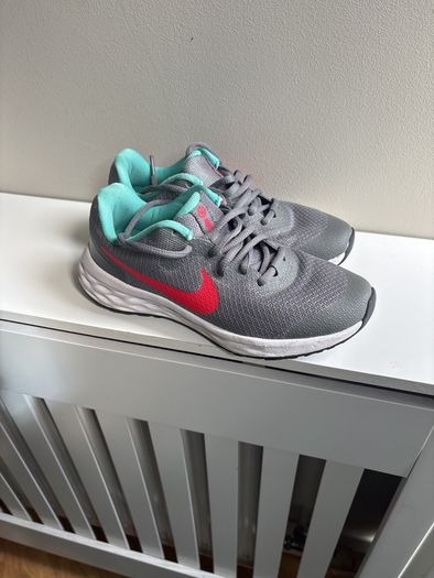 Nike runners