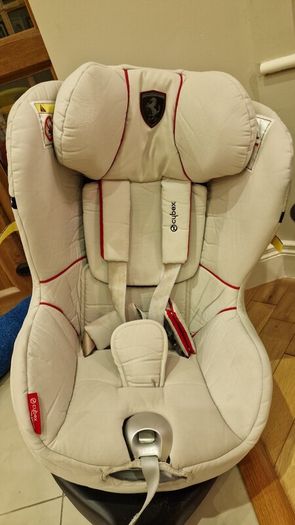 Car Seat. Cybex Sirona Z Platinum Ferrari