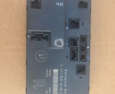 Genuine Mercedes W211 E-Class,  C219, CLS Door Control Module Right Side  2118701026