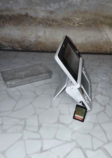 3ds moded 32 gb working tested no charger