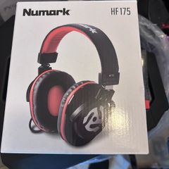 Numark HF175 DJ headphones