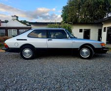 1986 Saab 900i 8v Flat-Nose (Unique Diplomatic Restoration)
