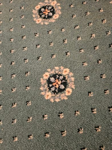 Hall carpet