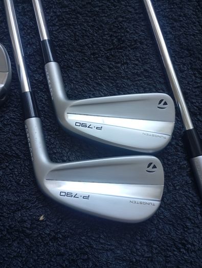 Taylormade P790 23