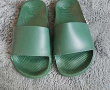 Havaianas boys slides