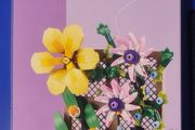 LEGO Flower  Trellis