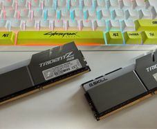 RGB DDR4 - 16 Gb -cl16 gaming set