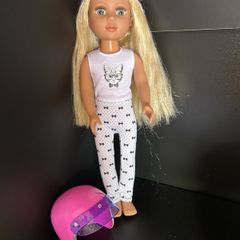 Glitter Girls Fifer Doll